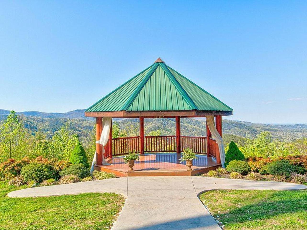 Amazing Views, Pool, Hot Tub, Game Room Сивиървил Екстериор снимка